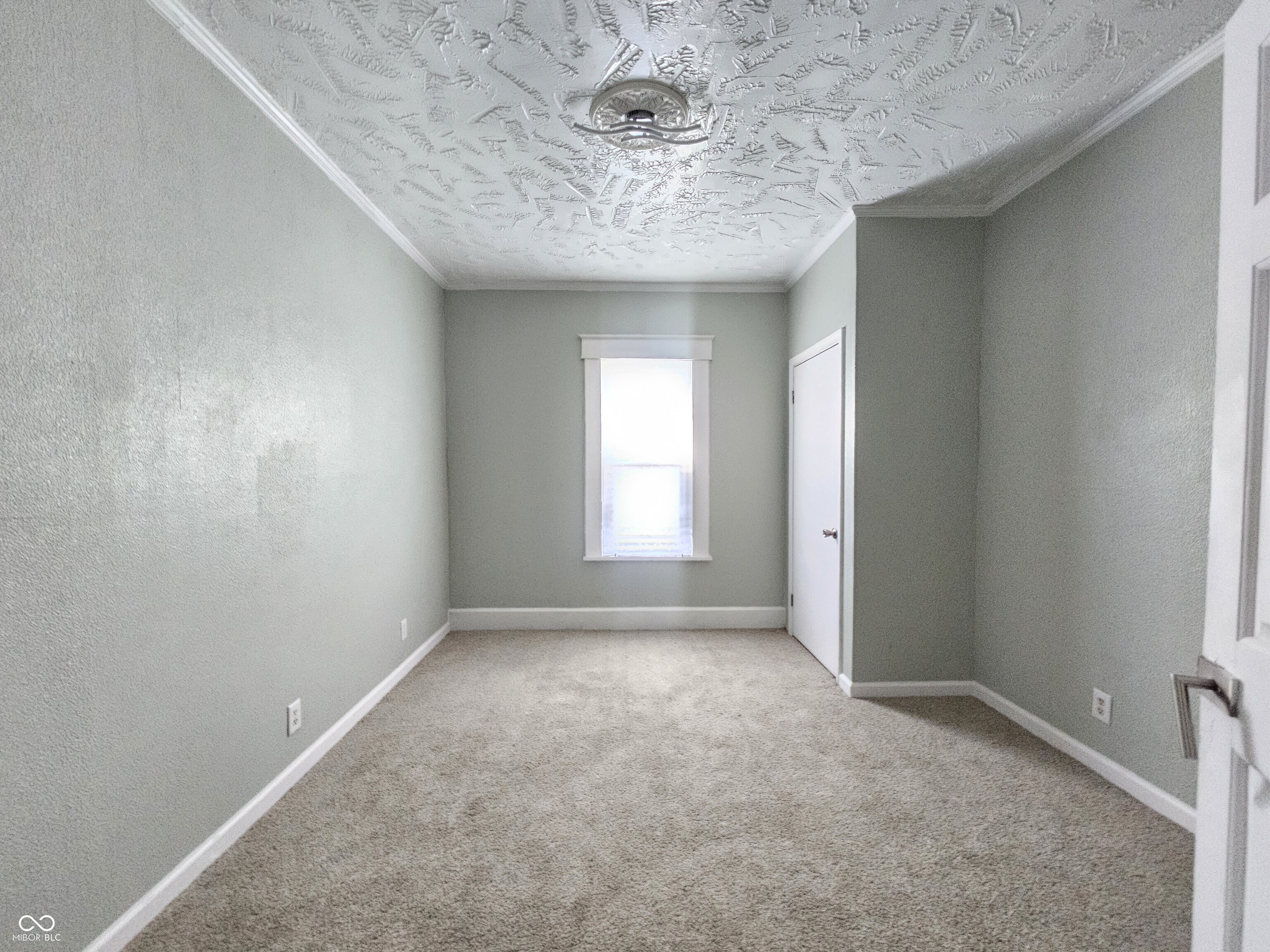 2530 Lincoln Street Anderson, IN 46016 - Photo 29 of 39