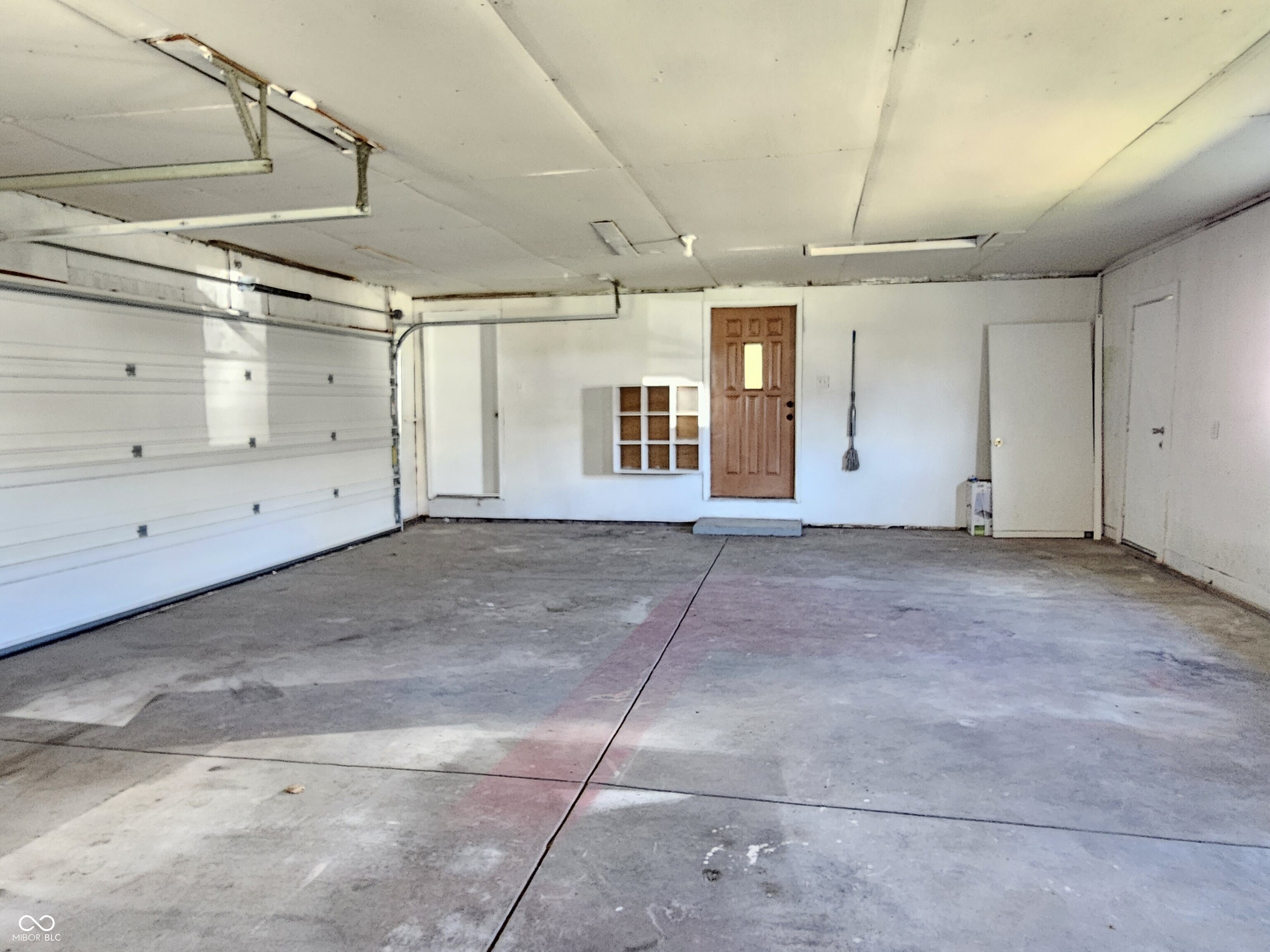 2530 Lincoln Street Anderson, IN 46016 - Photo 32 of 39