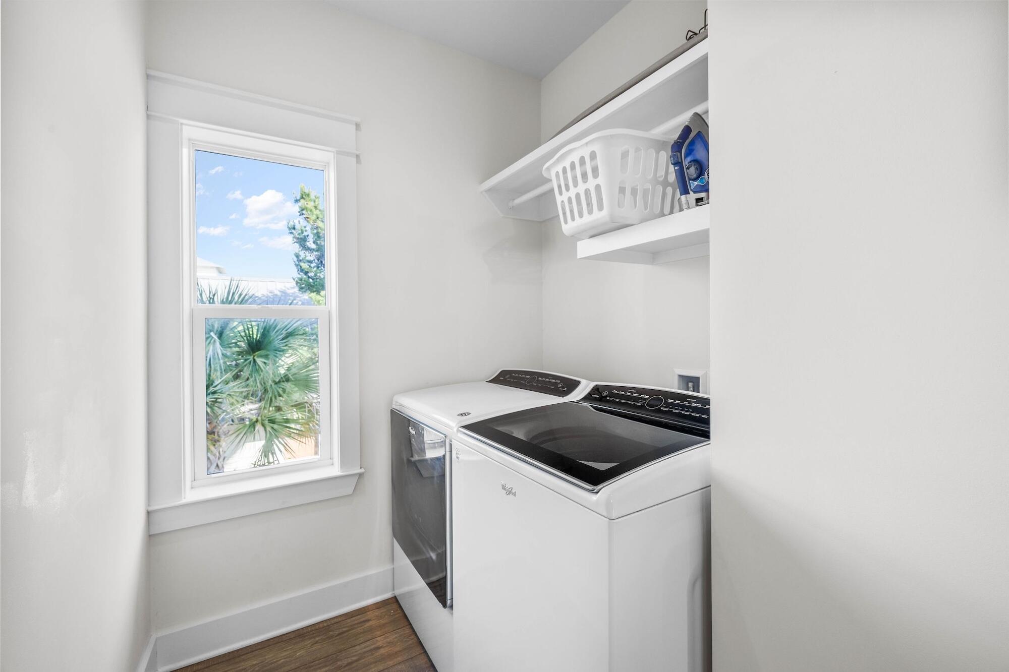 170 Seacrest Beach Boulevard East Inlet Beach, FL 32461 - Photo 28 of 38 a utility room with window washer and dryer