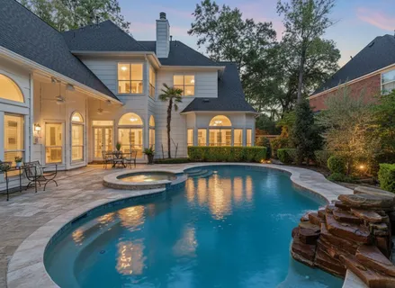 $1,050,000 | 2 Bridgeberry Court, Spring, TX 77381