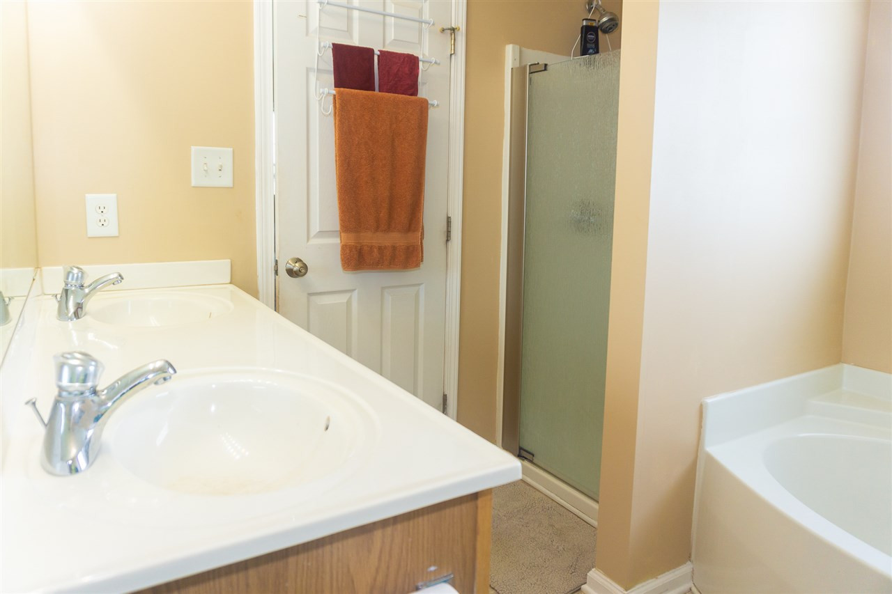 7029 Spanglers Spring Way Raleigh, NC 27610 - Photo 8 of 18 Photo 8