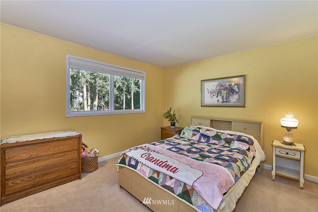 24225 23rd Avenue West Bothell, WA 98021 - Photo 19 of 32