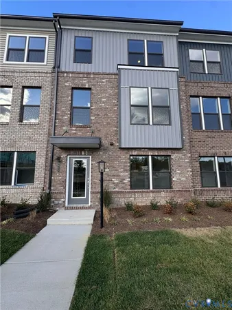 $2,550 | 9935 Golden Trout Lane, Glen Allen, VA 23059