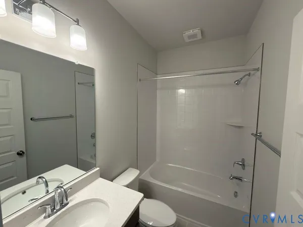 $2,550 | 9935 Golden Trout Lane, Glen Allen, VA 23059