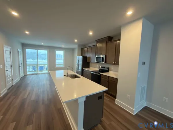 $2,550 | 9935 Golden Trout Lane, Glen Allen, VA 23059