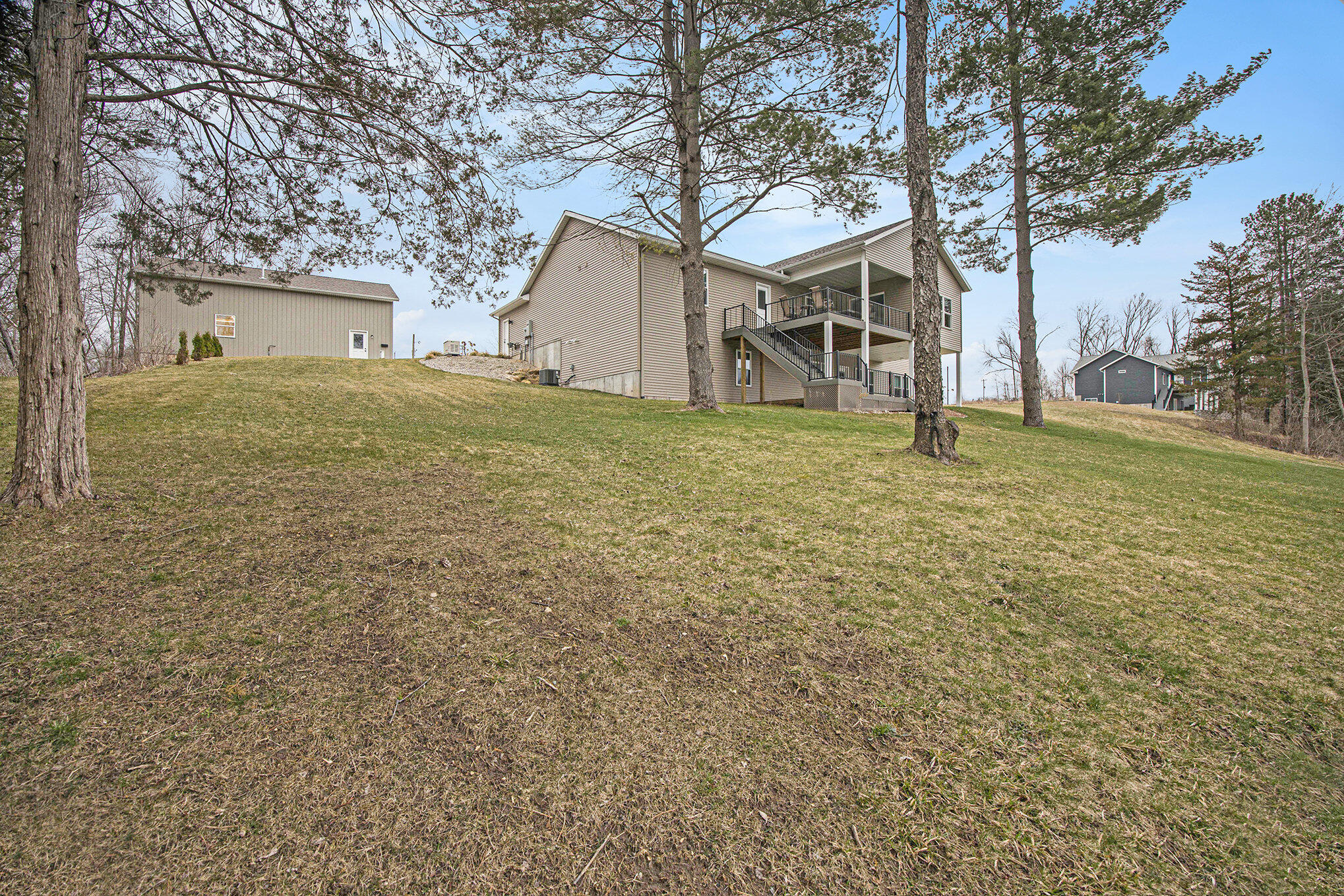 7152 Morrison Lake Road Saranac, MI 48881 - Photo 4 of 51 045_7152_morrison-79_120