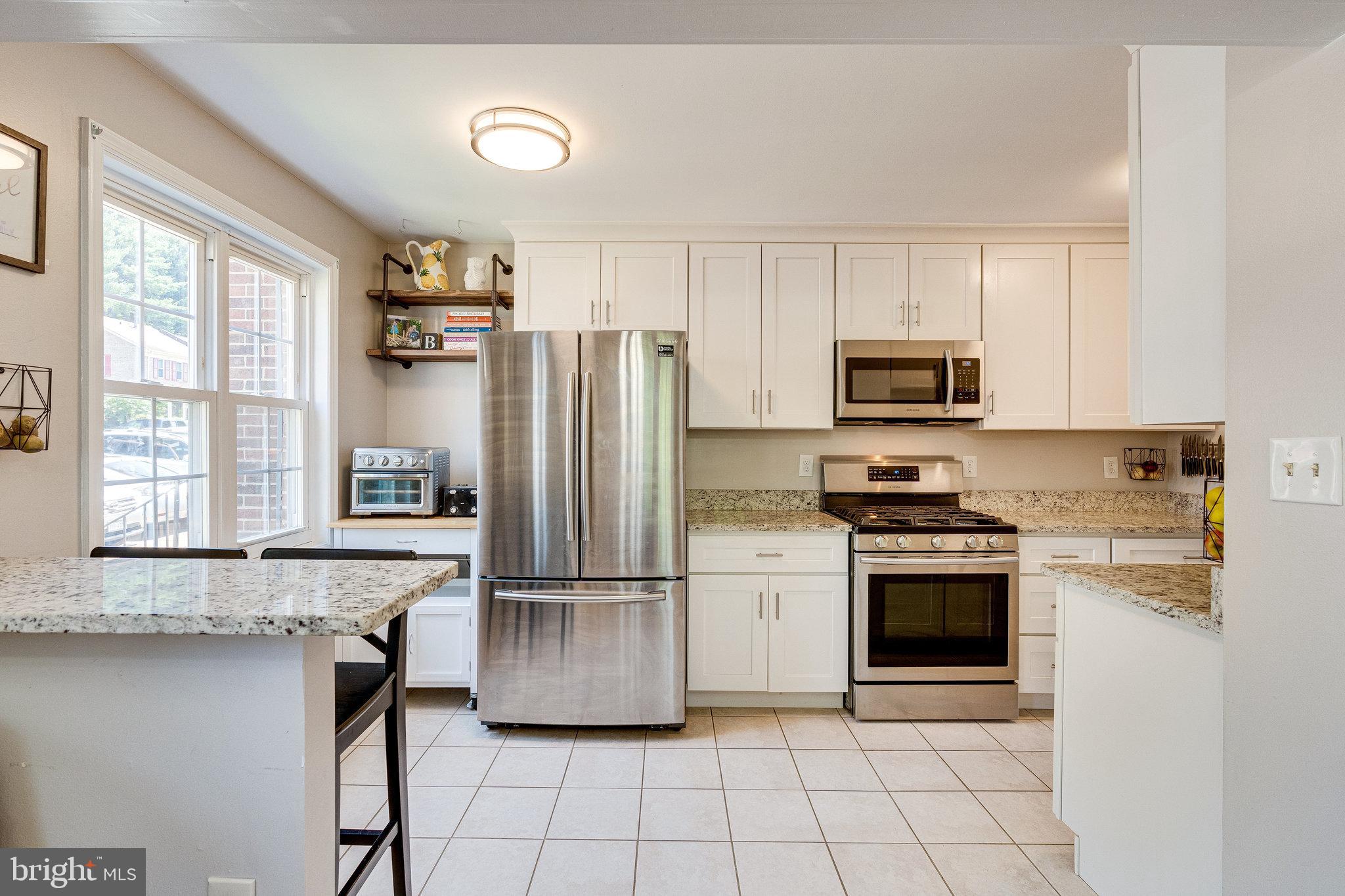 9840 Lakepointe Drive Burke, VA 22015 - Photo 12 of 46