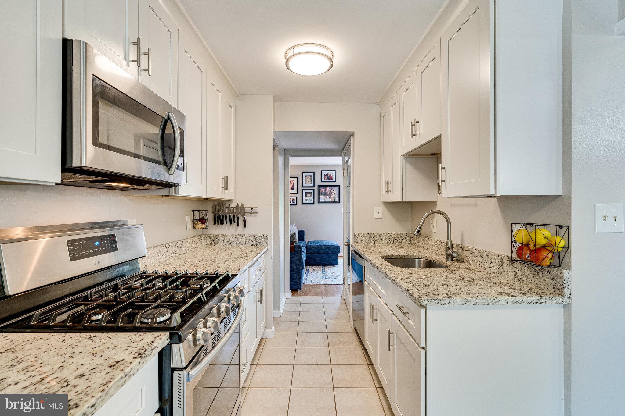 9840 Lakepointe Drive Burke, VA 22015 - Photo 13 of 46