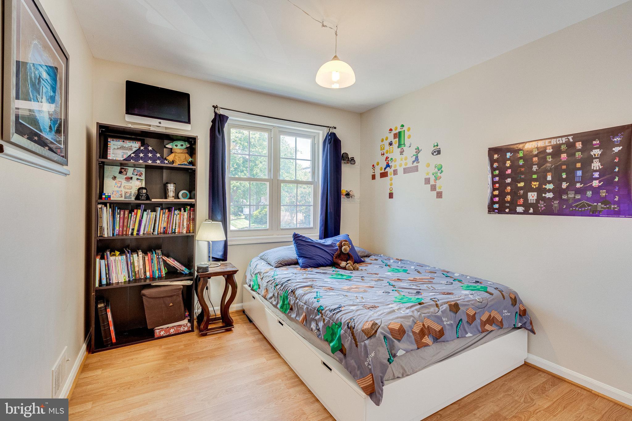 9840 Lakepointe Drive Burke, VA 22015 - Photo 24 of 46