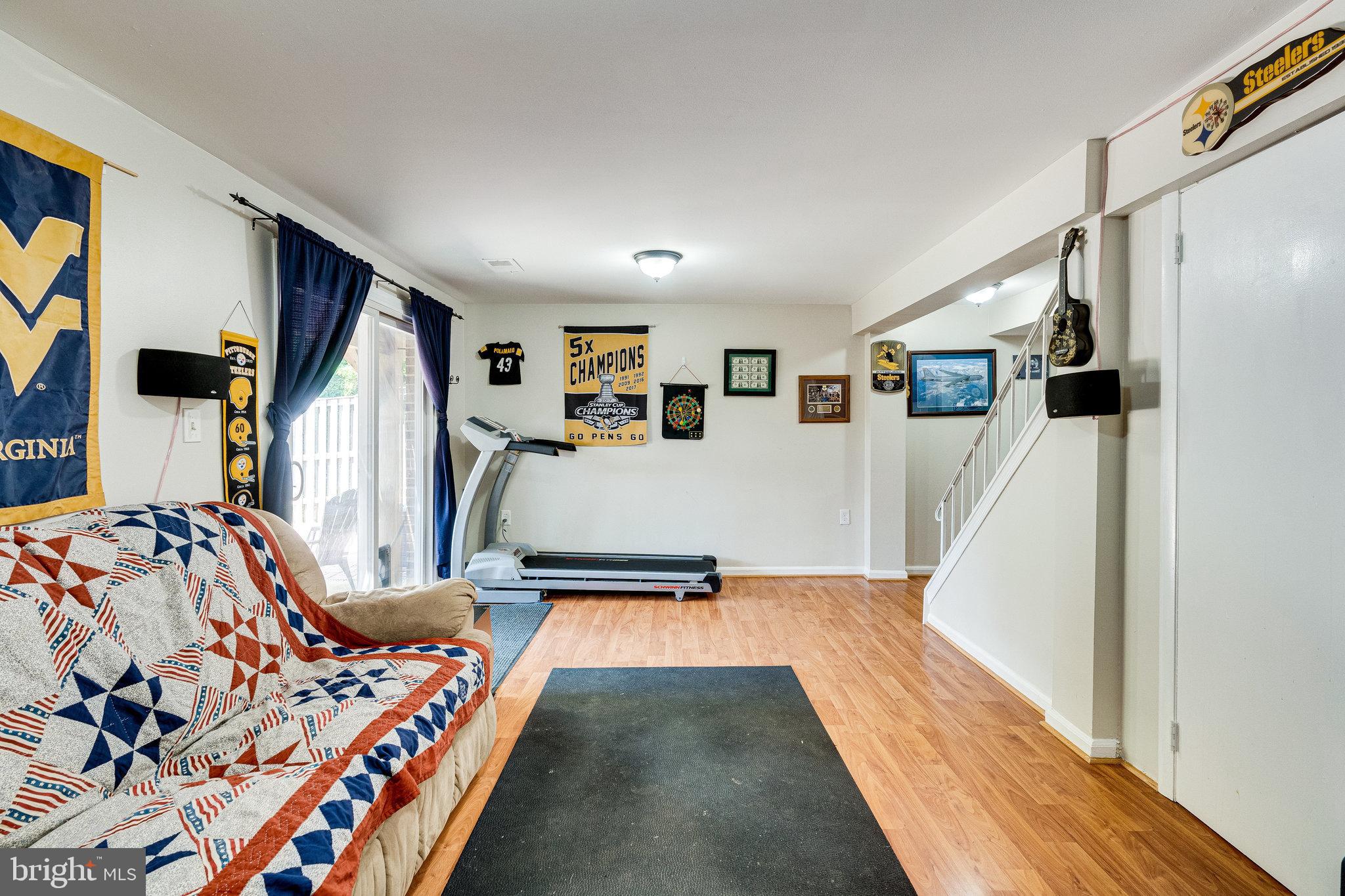 9840 Lakepointe Drive Burke, VA 22015 - Photo 29 of 46