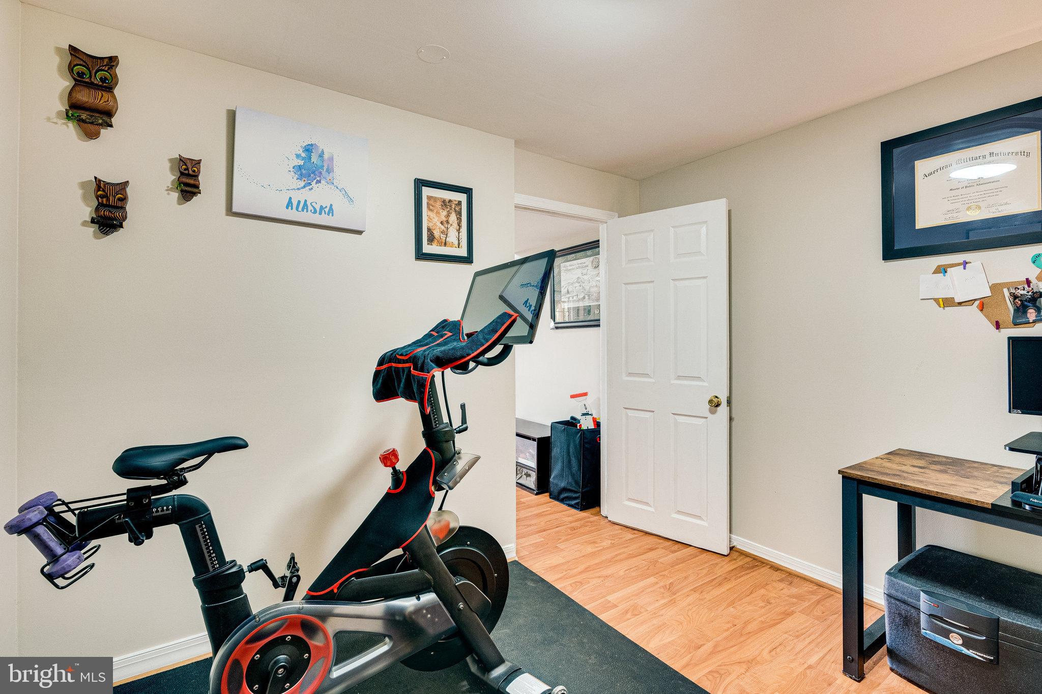 9840 Lakepointe Drive Burke, VA 22015 - Photo 31 of 46