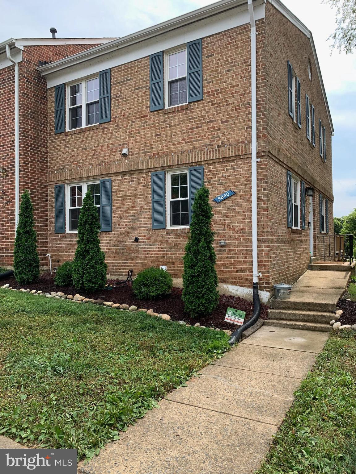 9840 Lakepointe Drive Burke, VA 22015 - Photo 43 of 46 Front lawn is cut by HOA
