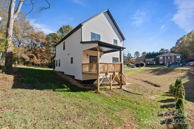 $475,000 | 908 30th Ave Drive Northwest, Hickory, NC 28601