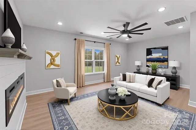 $475,000 | 908 30th Ave Drive Northwest, Hickory, NC 28601