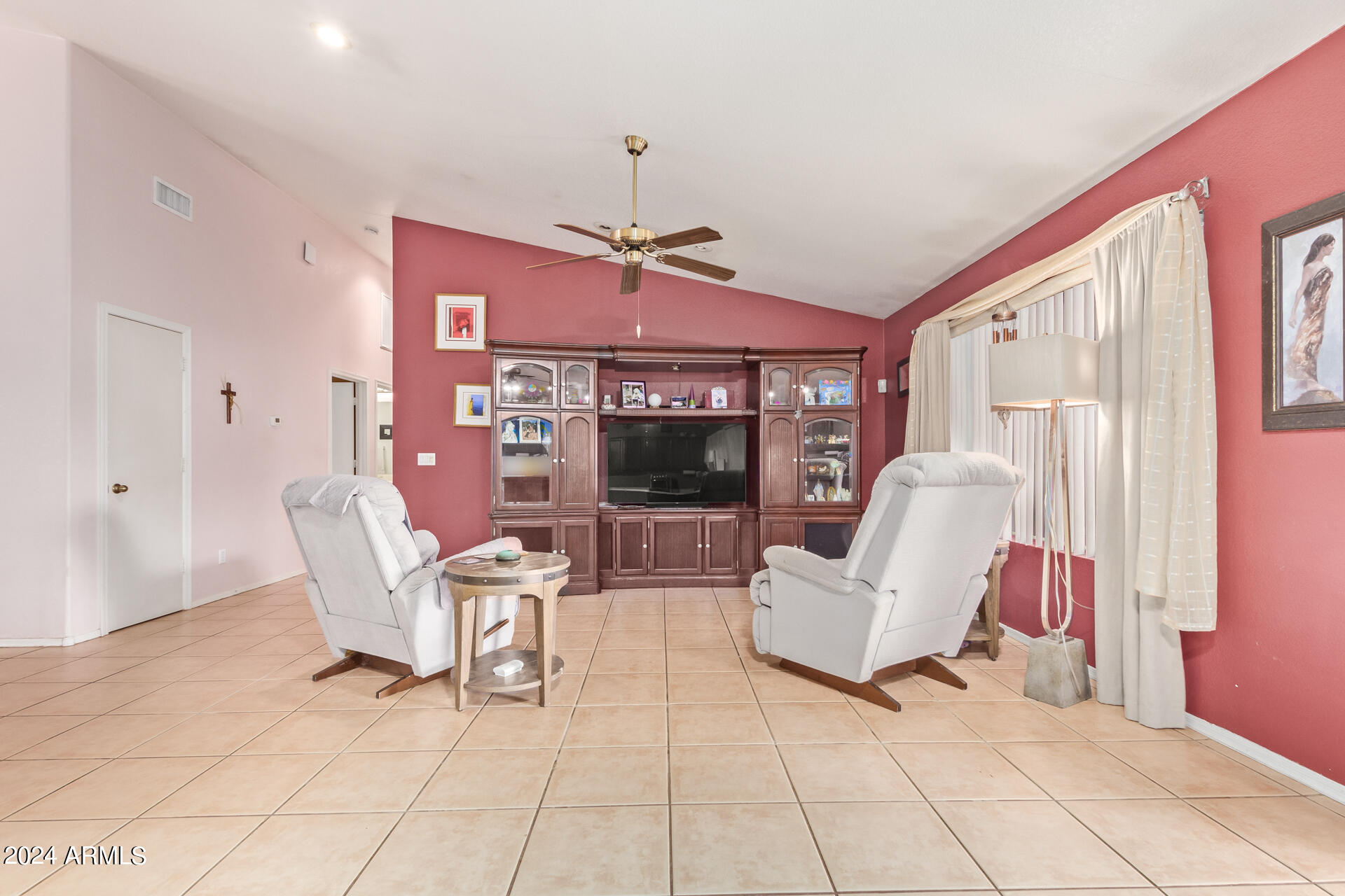 1624 East Fremont Road Phoenix, AZ 85042 - Photo 9 of 27 0009-13 Fremont 1624