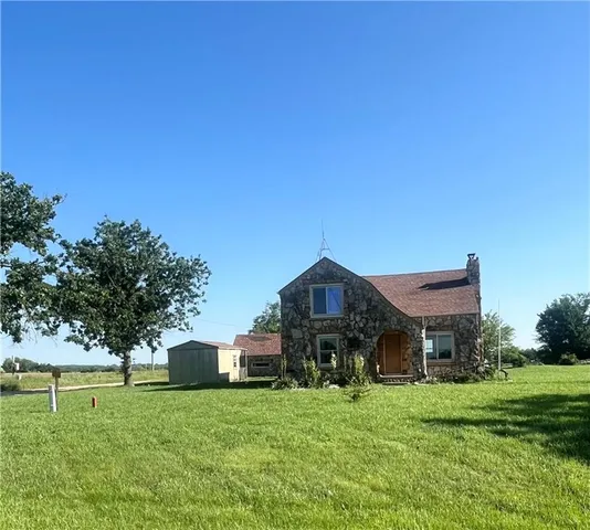 $179,000 | 806 Us Highway, Iola, KS 66749