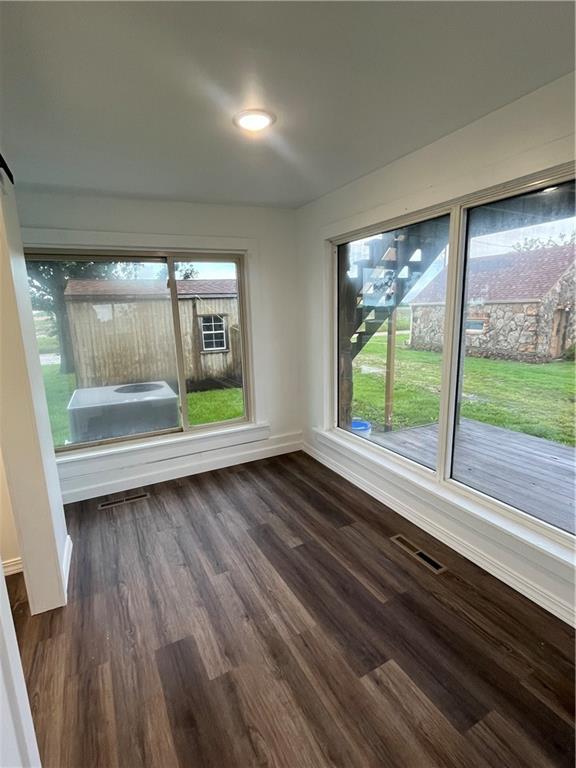 806 Us Highway Iola, KS 66749 - Photo 11 of 23