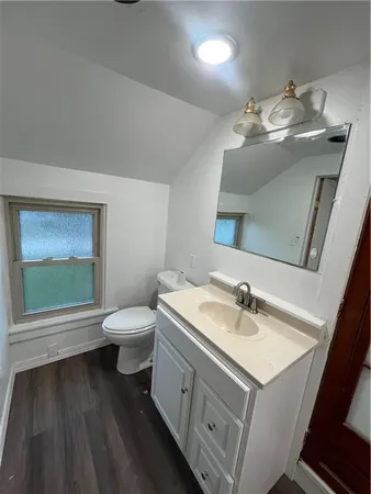 $169,000 | 806 Us Highway, Iola, KS 66749