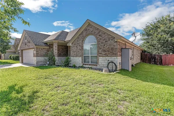 $2,000 | 1507 Hazelnut Drive, Harker Heights, TX 76548