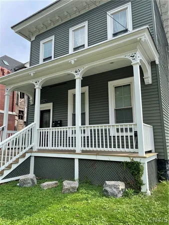 $1,550 | 206 Hawley Avenue, Unit 2, Syracuse, NY 13203