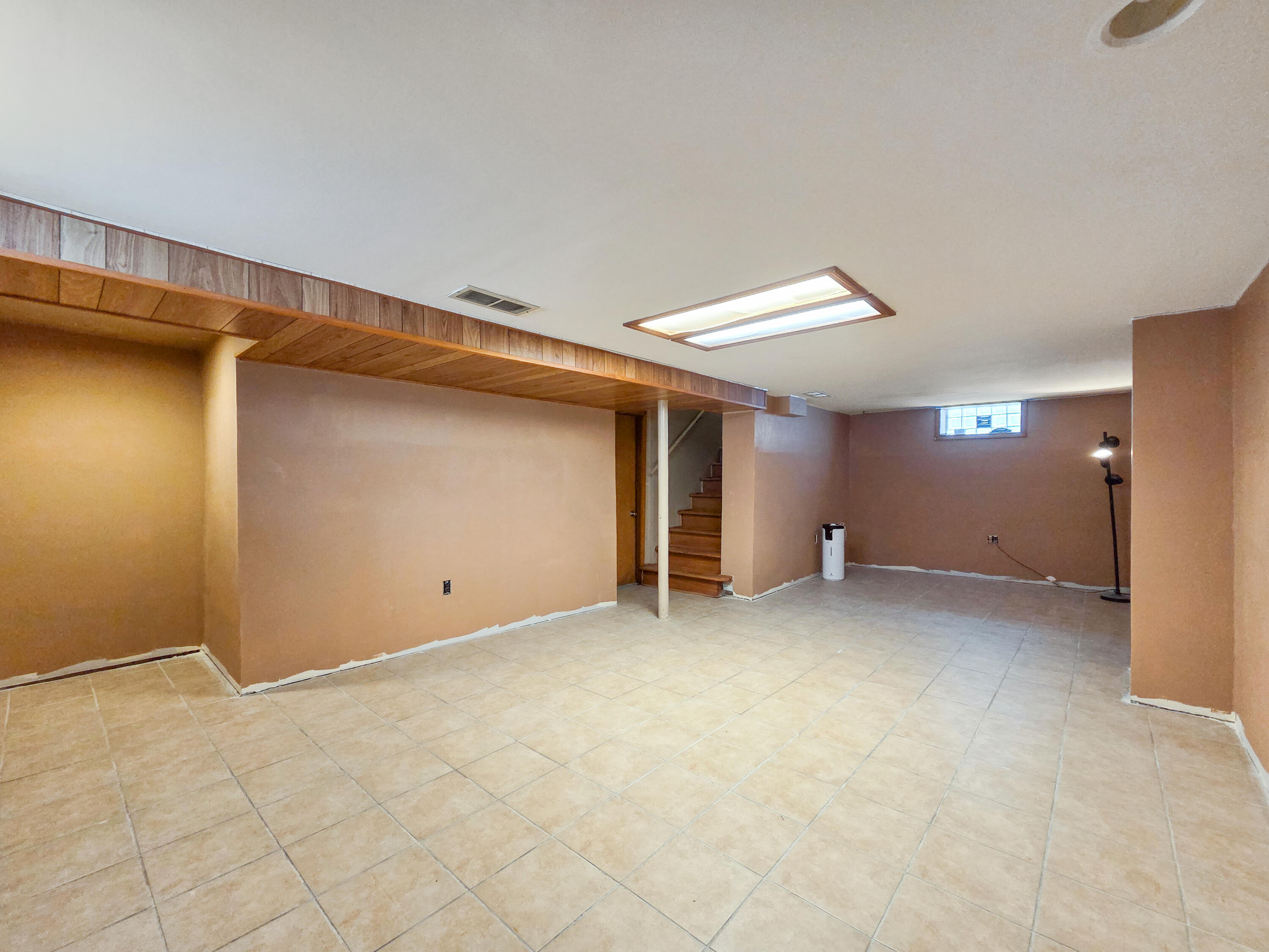 1472 Atlas Street Hammond, IN 46320 - Photo 24 of 27 a view of an empty room