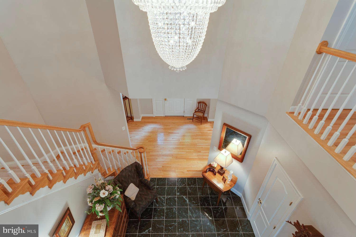 7054 Balmoral Forest Road Clifton, VA 20124 - Photo 18 of 30 Interior (General)