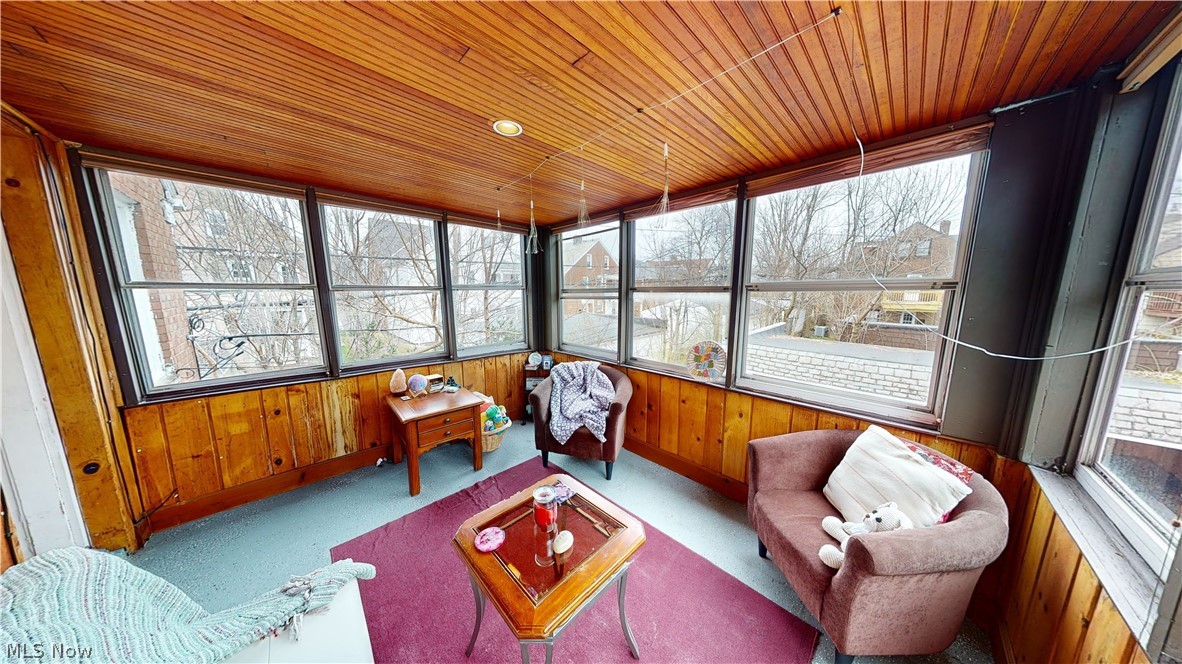 3555 Gridley Road Shaker Heights, OH 44122 - Photo 34 of 50 2nd floor sun room