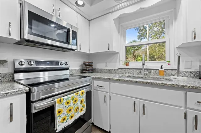 $384,000 | 1080 Buena Vista Avenue, Brooksville, FL 34601