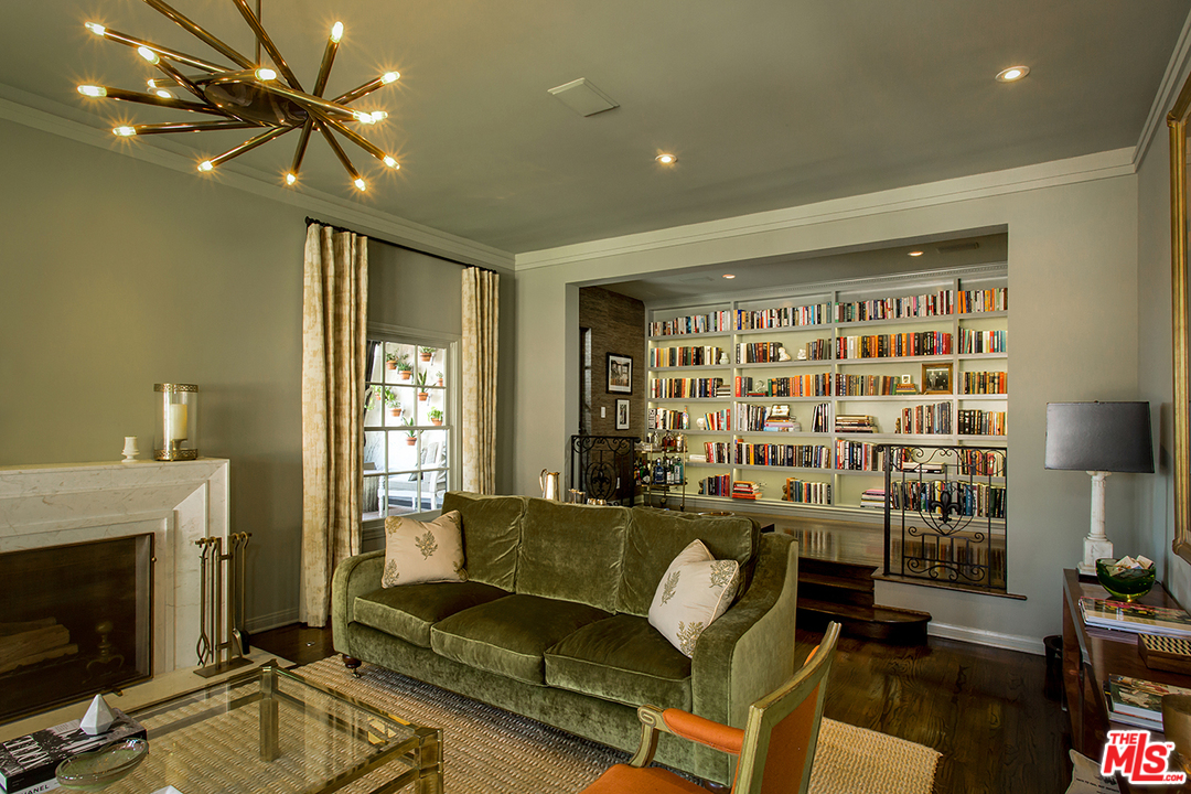 1427 Queens Road Los Angeles, CA 90069 - Photo 20 of 30 Gallery Image 20