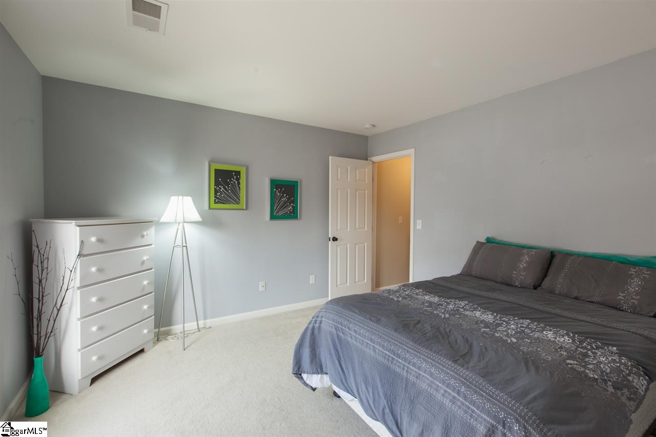 608 Sunset Maple Court Fountain Inn, SC 29644 - Photo 19 of 27 Gallery Image 19