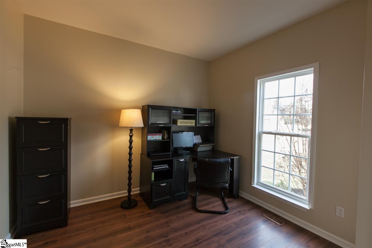 608 Sunset Maple Court Fountain Inn, SC 29644 - Photo 4 of 27 Gallery Image 4