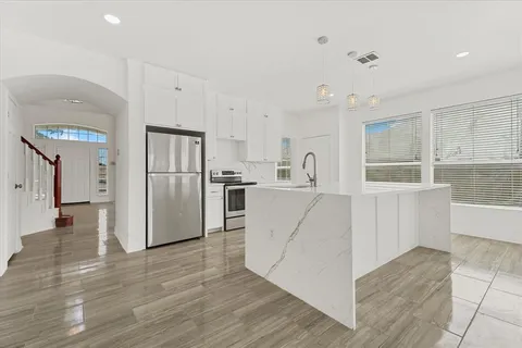 $565,000 | 3945 Luke Lane, Carrollton, TX 75007