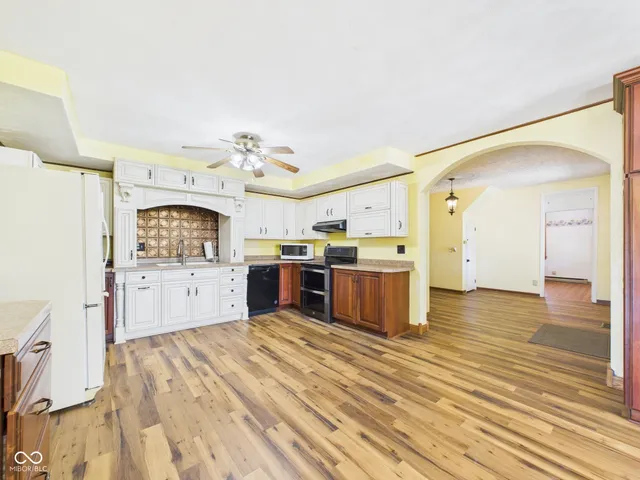 $395,000 | 6912 North County Road 700 West, Middletown, IN 47356