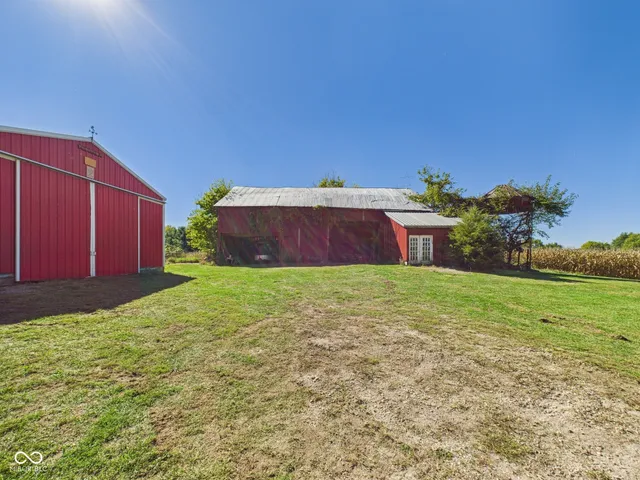 $395,000 | 6912 North County Road 700 West, Middletown, IN 47356
