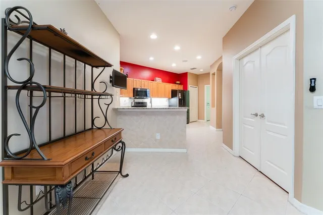 a view of a livingroom with furniture