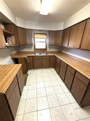 $110,000 | 1009 East Main Street, Mulberry Grove, IL 62262