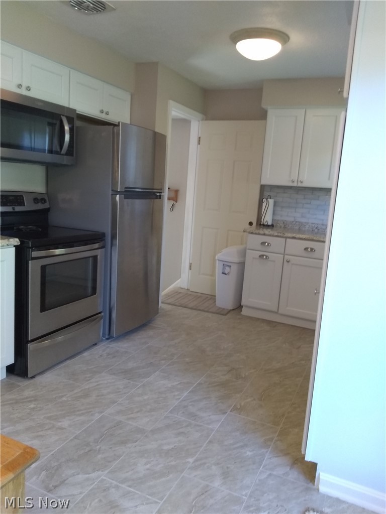 9212 Priem Road Strongsville, OH 44149 - Photo 5 of 16 Gallery Image 5