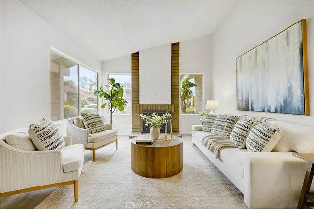 $999,999 | 19019 Vickie Avenue, Cerritos, CA 90703