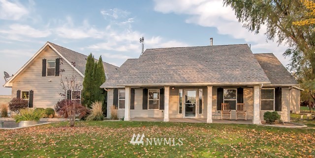 7637 Frog Hollow Road Touchet, WA 99360 - Photo 1 of 30 Gallery Image 1