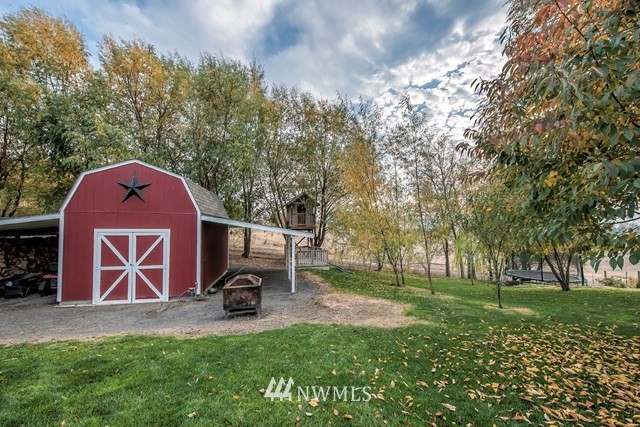 7637 Frog Hollow Road Touchet, WA 99360 - Photo 25 of 30 Gallery Image 25