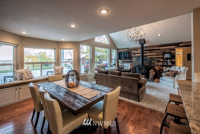 7637 Frog Hollow Road Touchet, WA 99360 - Photo 5 of 30 Gallery Image 5
