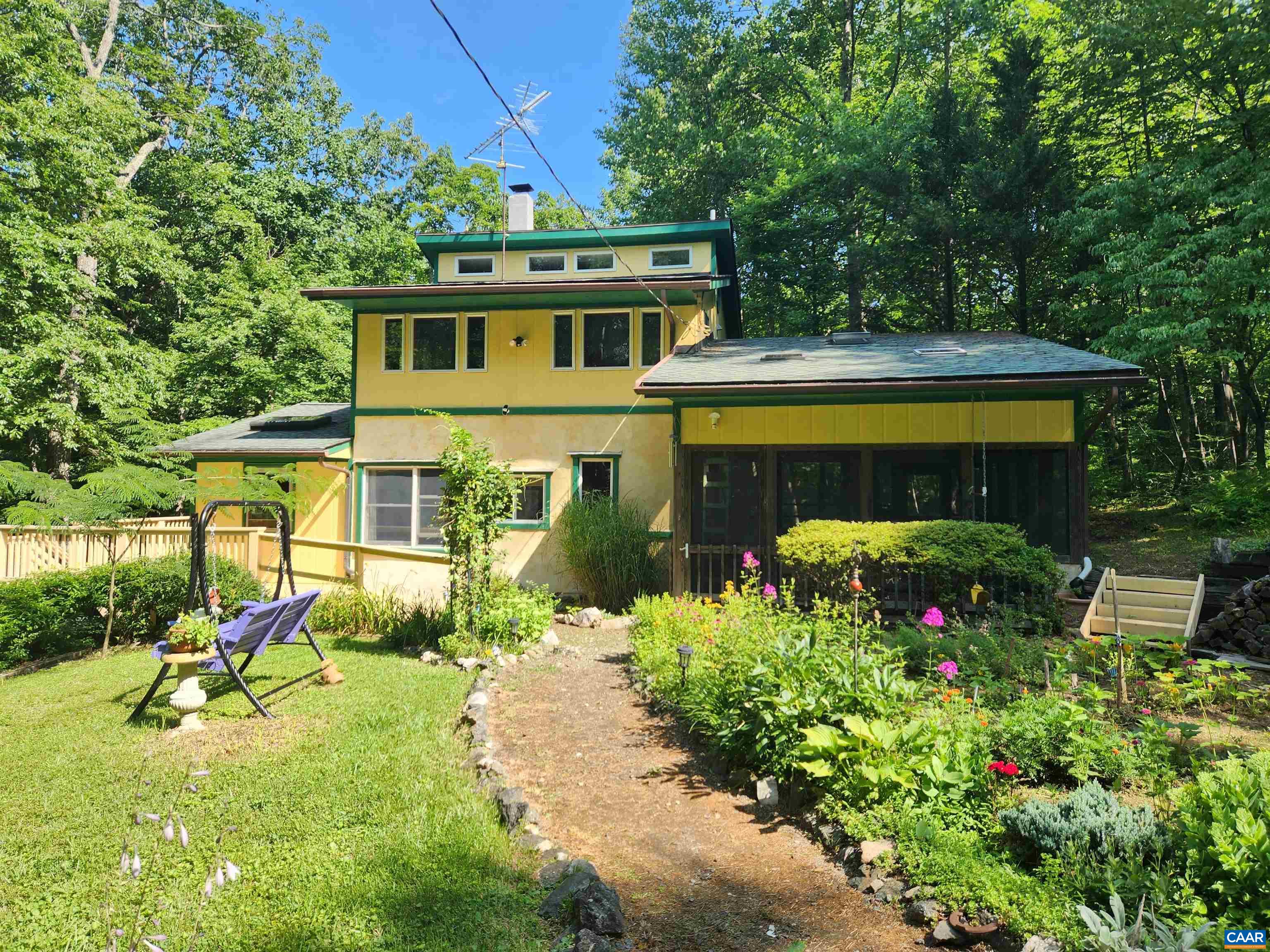 79 Revenooer Road Madison, VA 22727 - Photo 4 of 54 Gallery Image 4