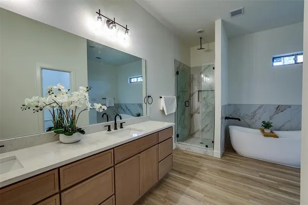 $3,000 | 1601 Sea Breeze Lane, Azle, TX 76020