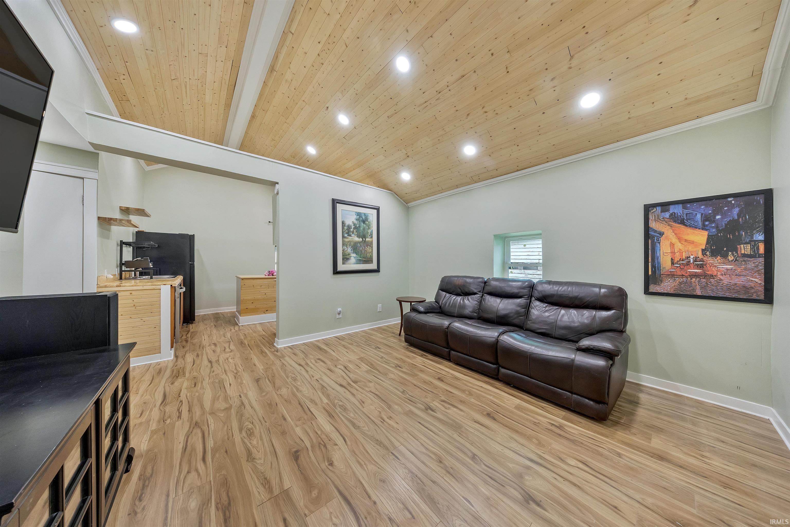 899 Inderrieden Road Chandler, IN 47610 - Photo 6 of 31