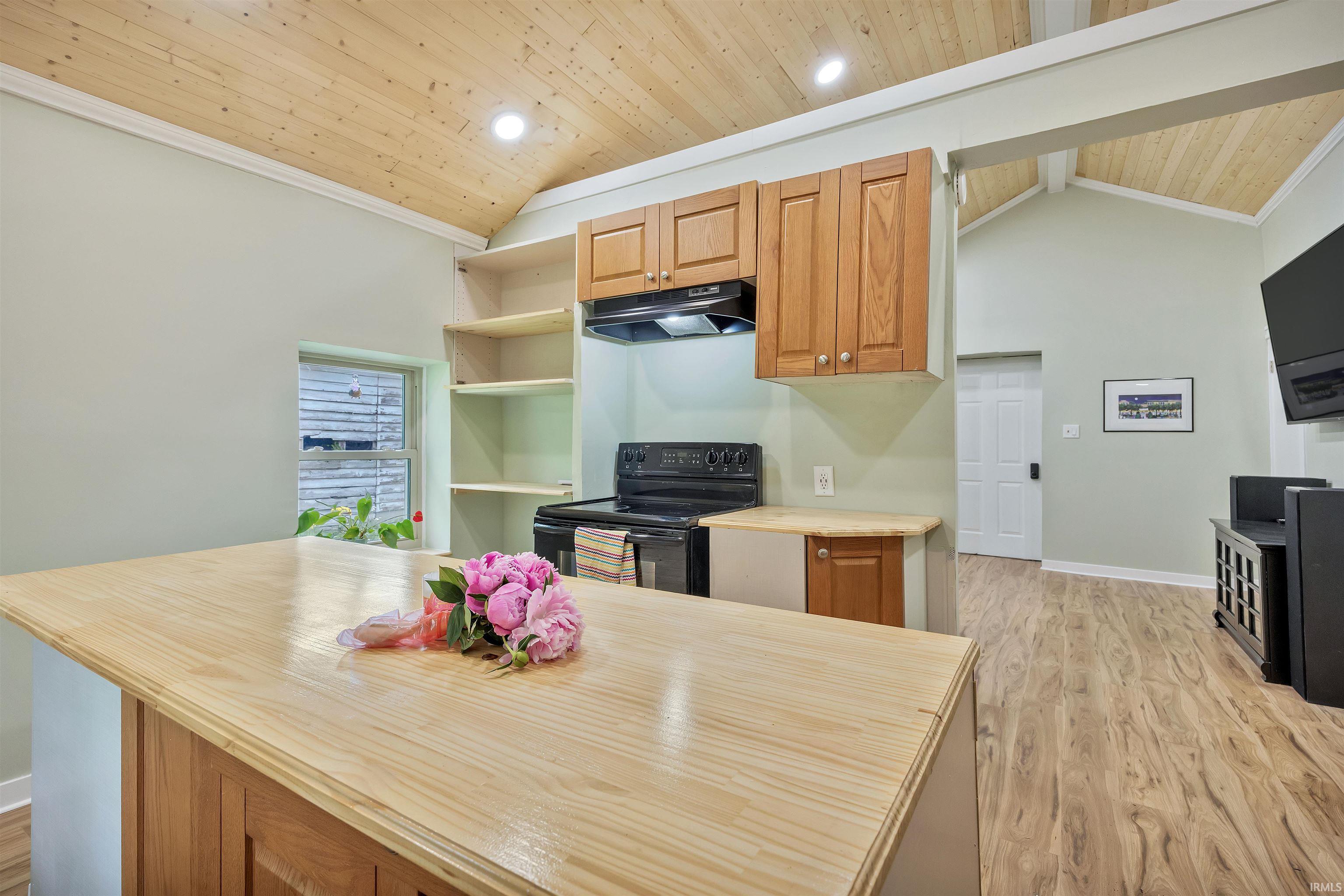 899 Inderrieden Road Chandler, IN 47610 - Photo 9 of 31