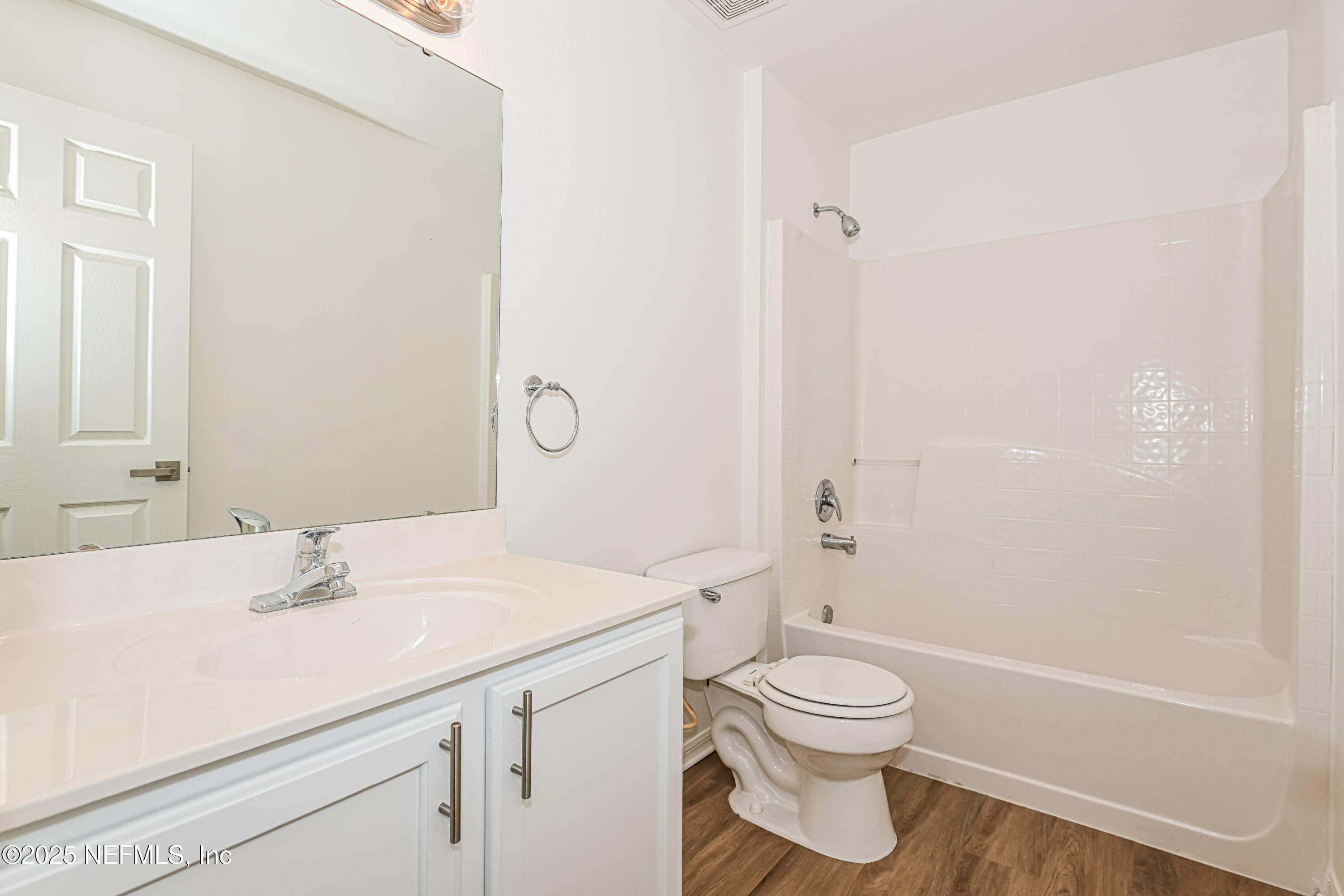 16 Reeding Ridge Drive West Jacksonville, FL 32225 - Photo 13 of 15 Bathroom-14747405