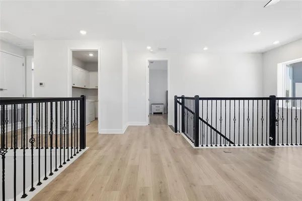 $899,999 | 16131 Volterra Point, Bella Collina, FL 34756