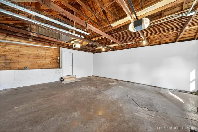 $379,000 | 102 Center Street, Algonquin, IL 60102