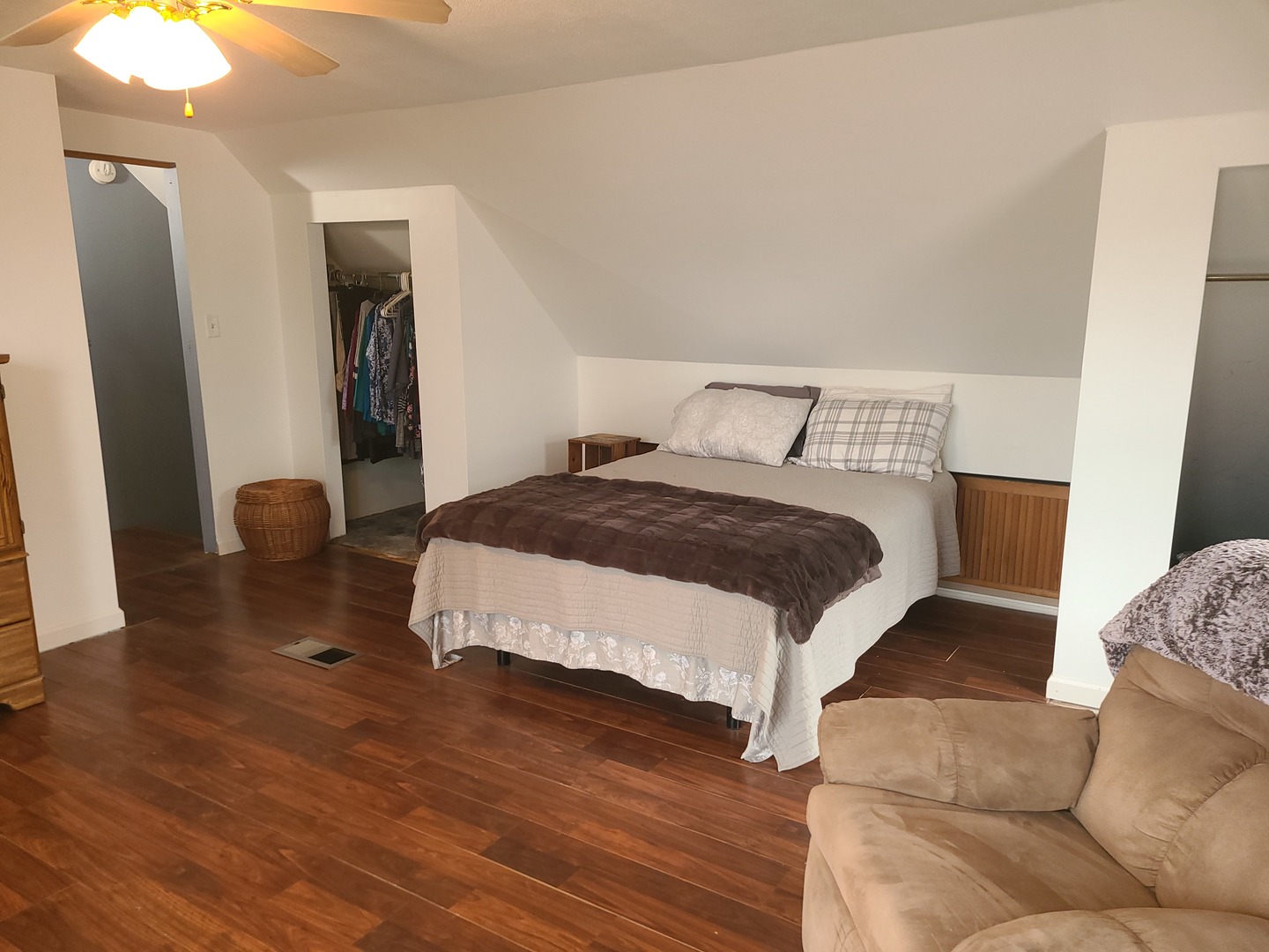 6806 Maple Court Bridgeview, IL 60455 - Photo 26 of 26 a bedroom with a bed and a couch