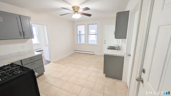 $2,000 | 15 June Street, Unit 1, East Hartford, CT 06108